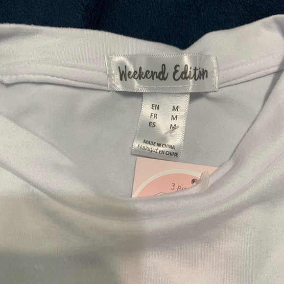 Women’s size Medium pajama set - Picture 2 of 4